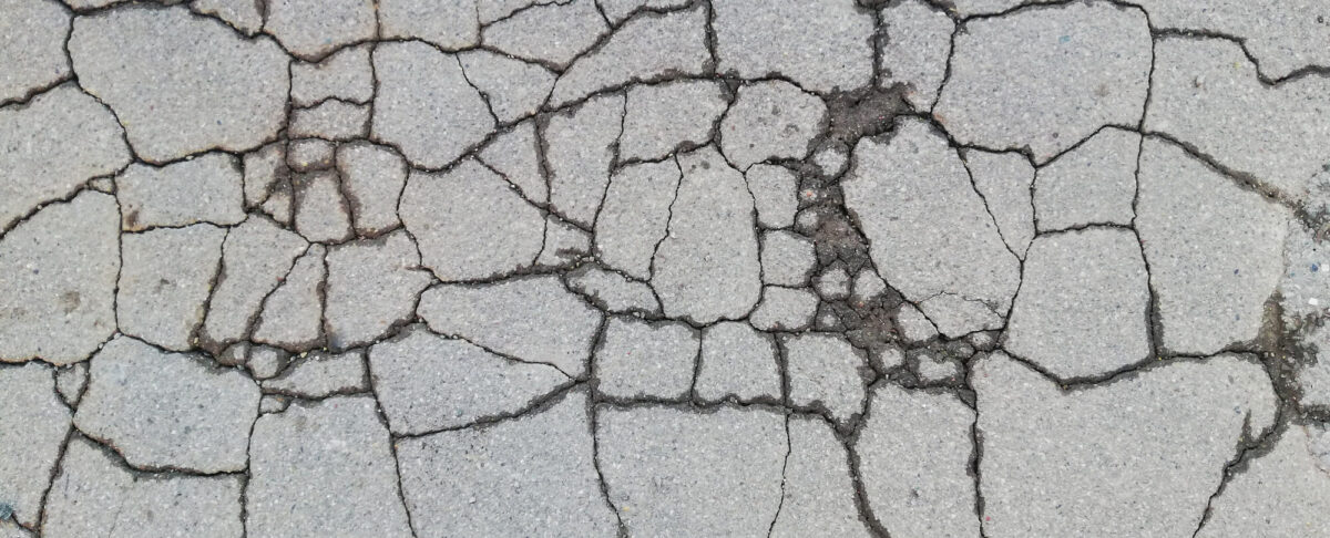 broken-concrete-sidewalk