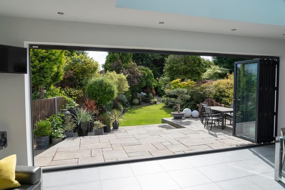 mosquito-free patio during summer