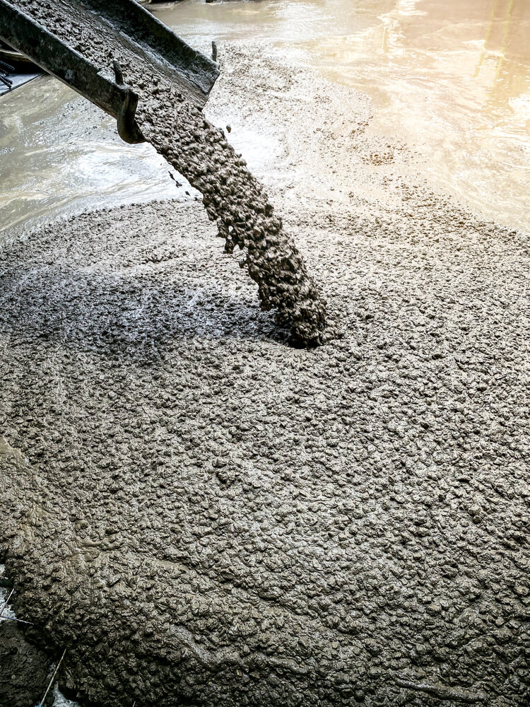 pour concrete on the rain