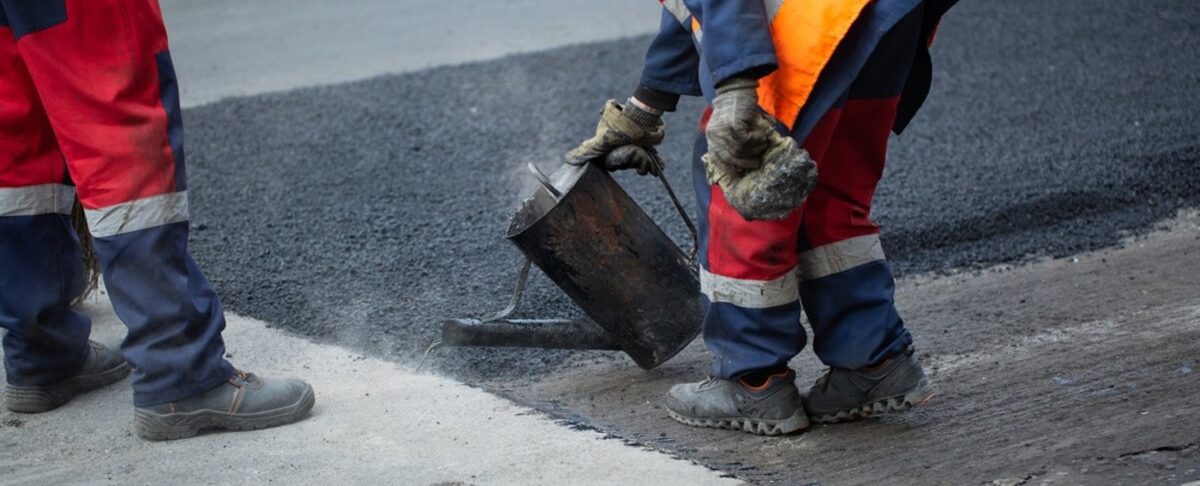 concrete be poured over asphalt